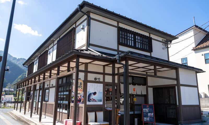お食事処 栞（しおり） 3