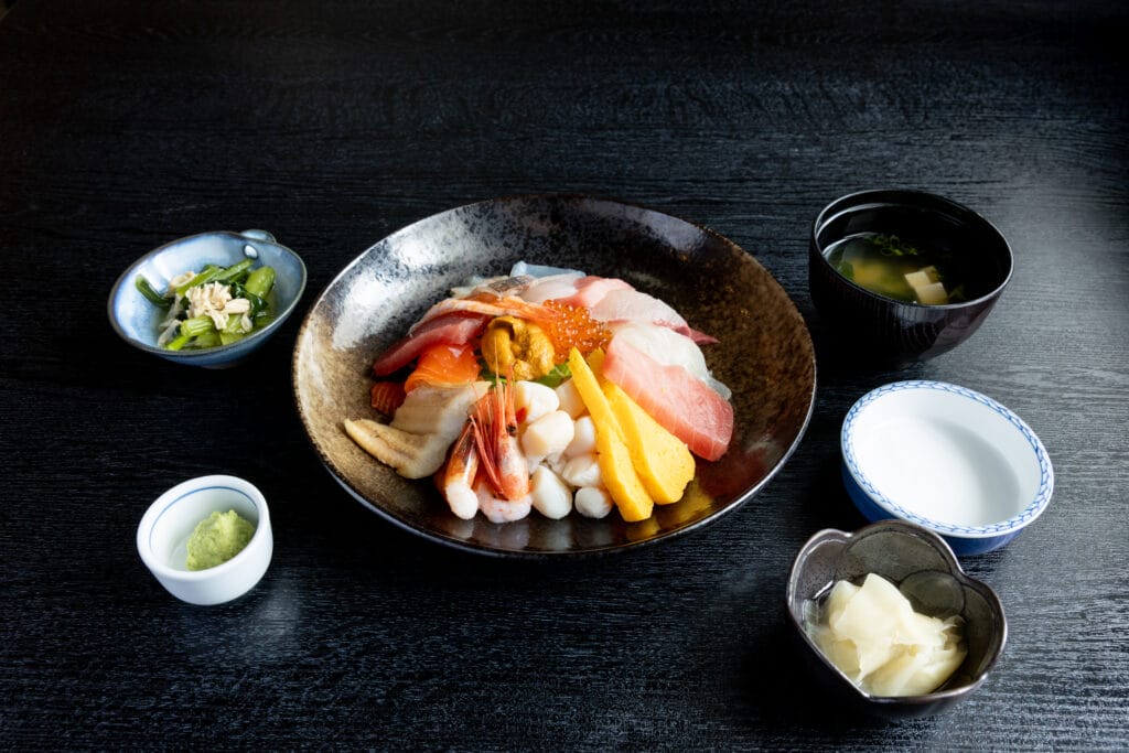 海鮮丼